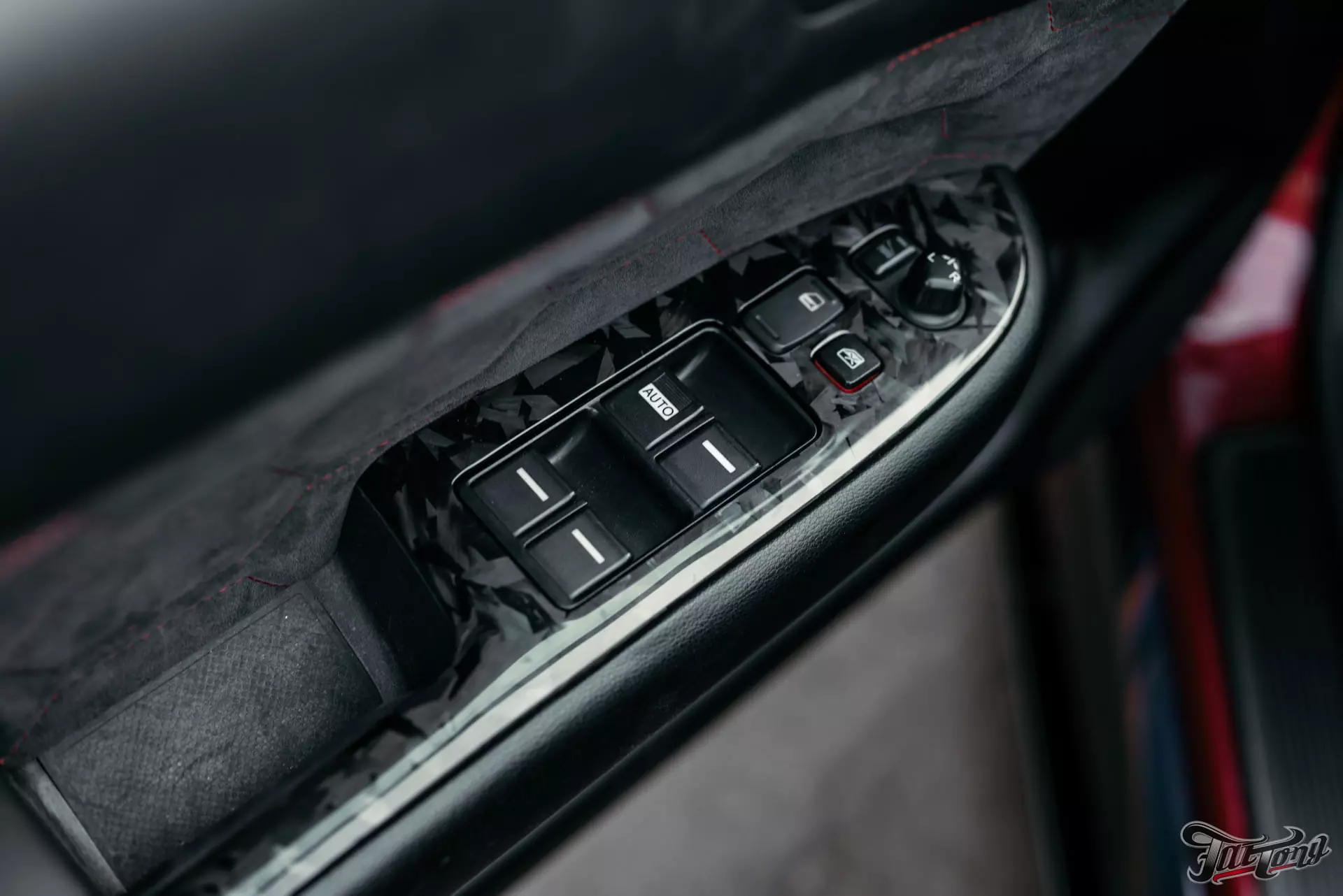 Honda Accord. Макетные работы. Кованый карбон в салоне